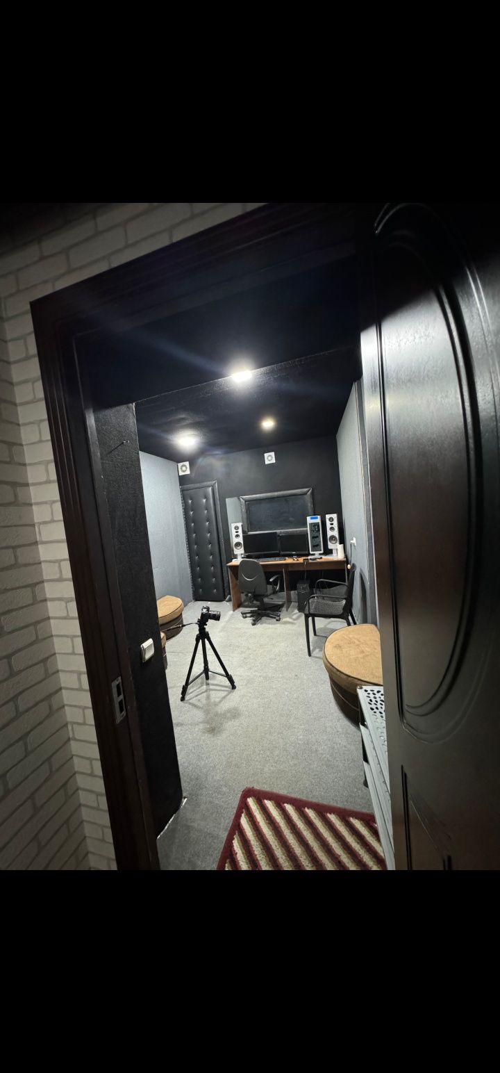 Studio arendaga joyimiz yol yuzida