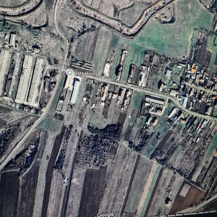 Vând teren intravilan