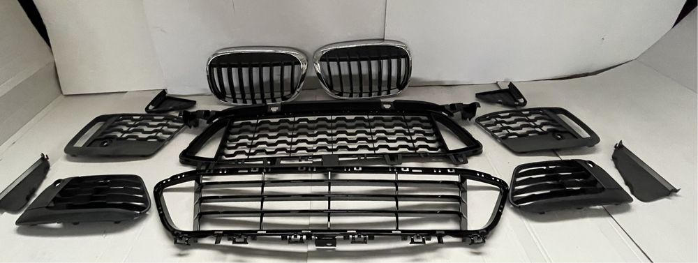 Grila grile BMW X1 F48 bara nara ornament