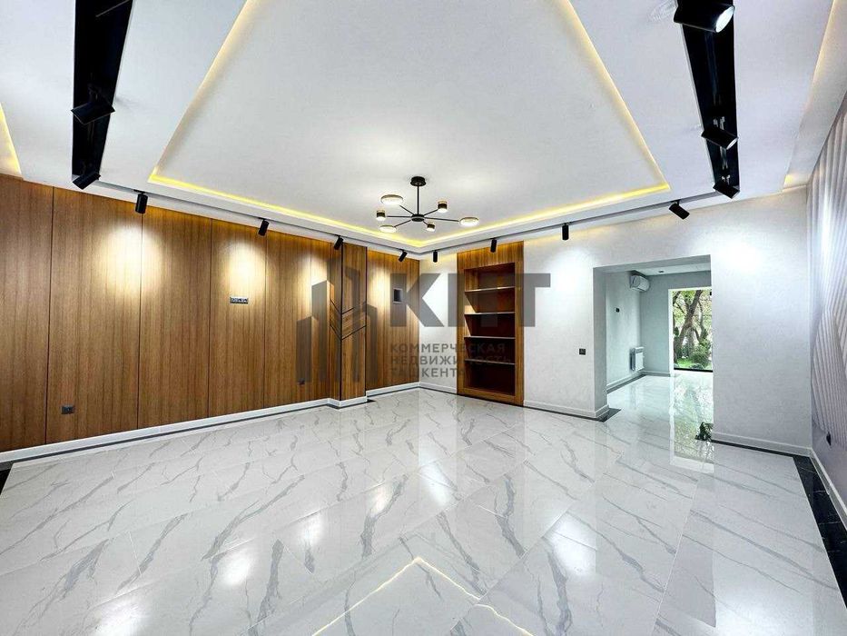 Аренда помещения 100м2 центр города 1 линия парковка ул. Лабзак