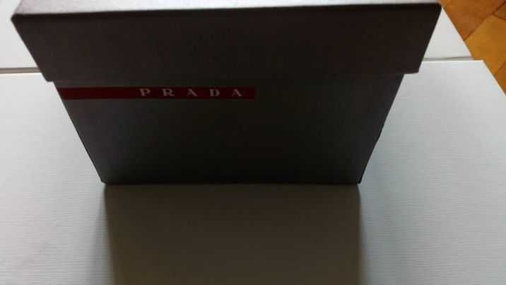 Елегантни обувки Prada, размер 38, черен велур