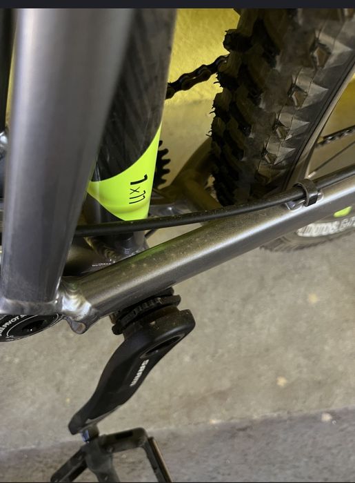 Bicicleta Rockride st1900 s
Furca rockshox 30 cursa 120 mm
Shock cursa