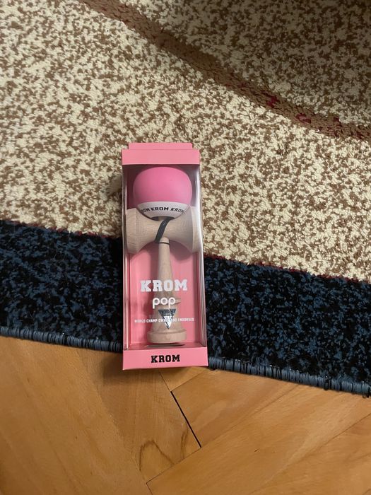 Kendama krom pop roz craiova