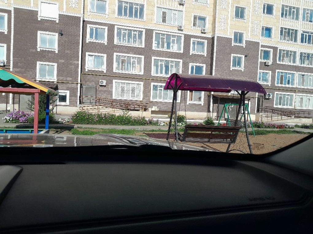 Срочно продам 2х комн кв70 кв.м  в новом доме в ЖК ЕВРАЗИЯ