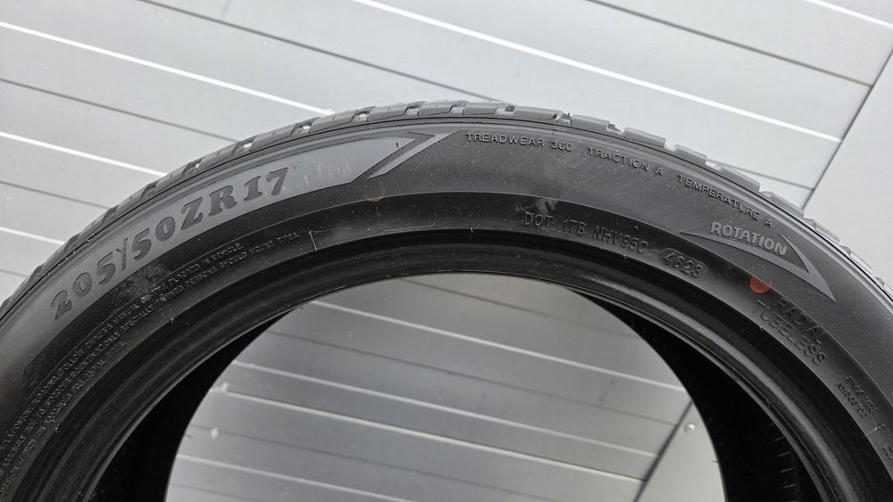 Set doua cauciucuri Iarna 205/50R17 Sentury  ca si NOI!