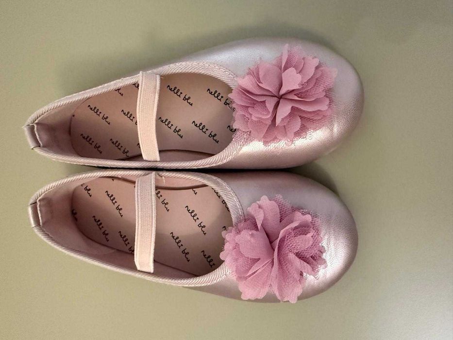 Balerini culoare roz