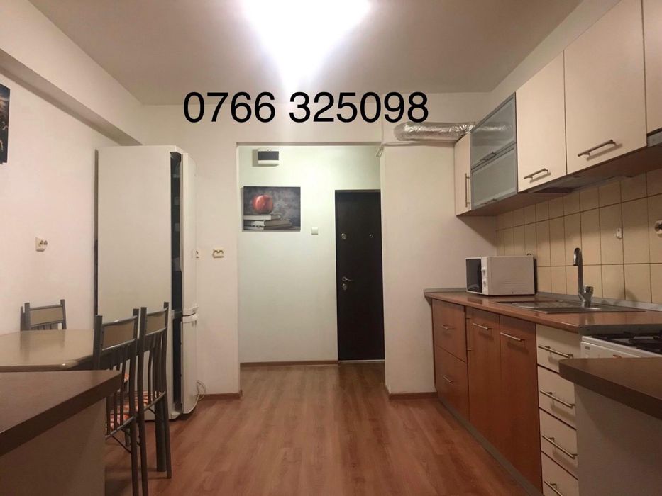 Inchiriez apartament 2 camere Rm.Valcea Nord