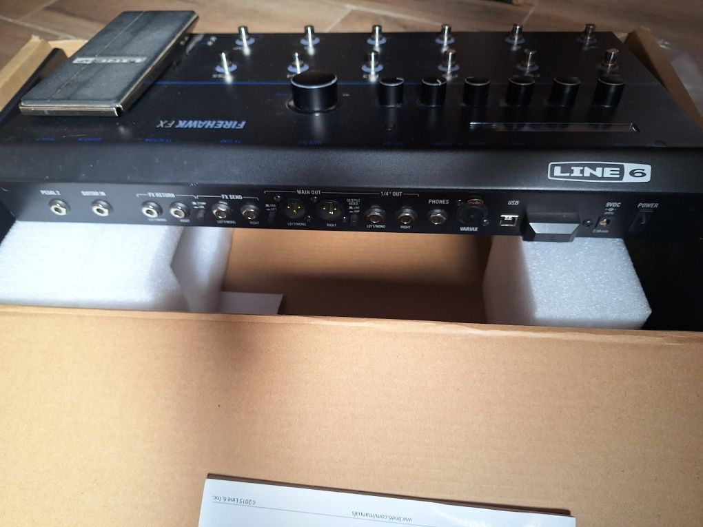 Процесор за китара Line 6 Firehawk FX