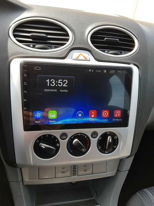 Navigatie Android Ford Focus 2005-2011 Waze YouTube GPS Casetofon