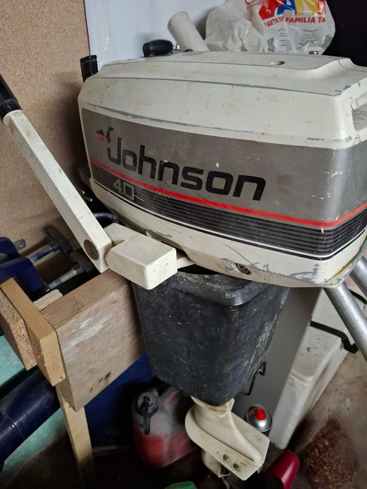 motor barca johnson 4 cp