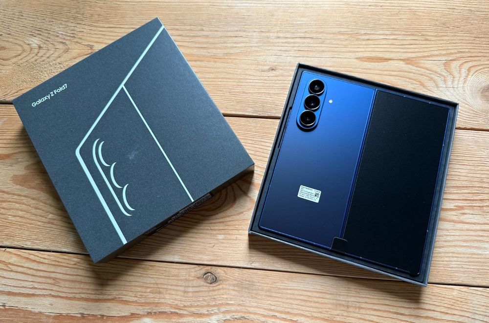 Продава: Samsung Galaxy Fold 7 1T Blue