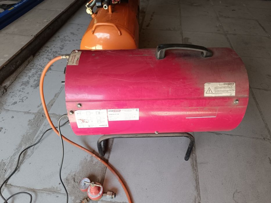 Теплогенератор газовый , газовая пушка