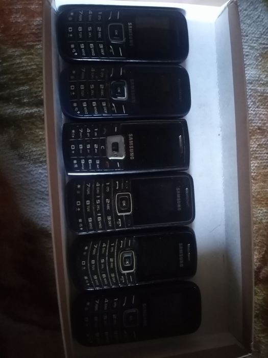 Lot 6 Telefoafne Samsung,