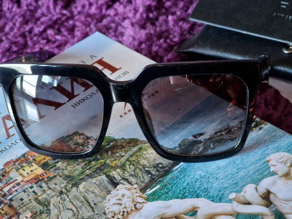 Нови слънчеви очила Furla