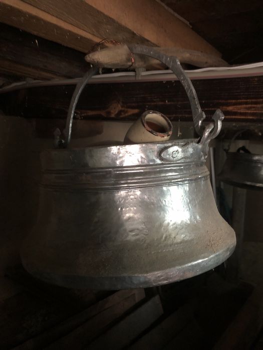 Много запазени менци за вода.