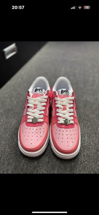 Bapesta 38.5 38.5 daca ai 38/39 sunt perfecte