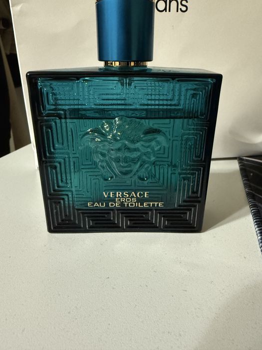 VERSACE eros мужской парфюм
