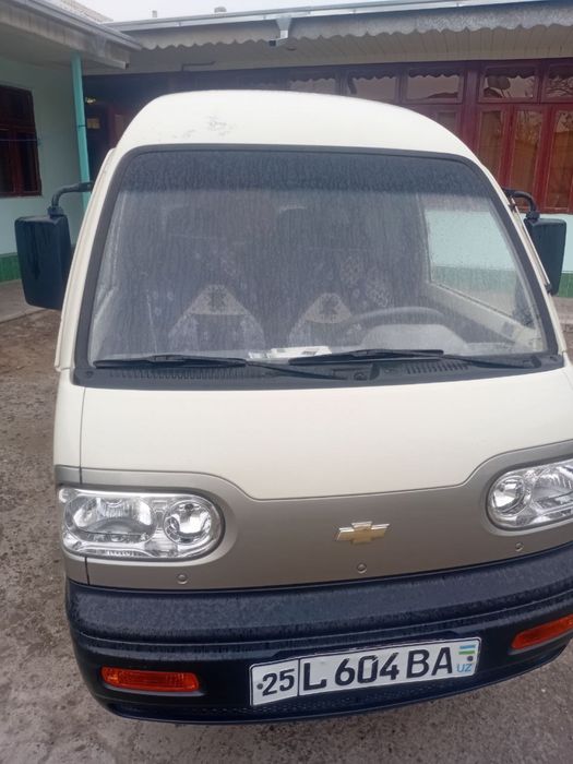 Moshin srochna sotiladi