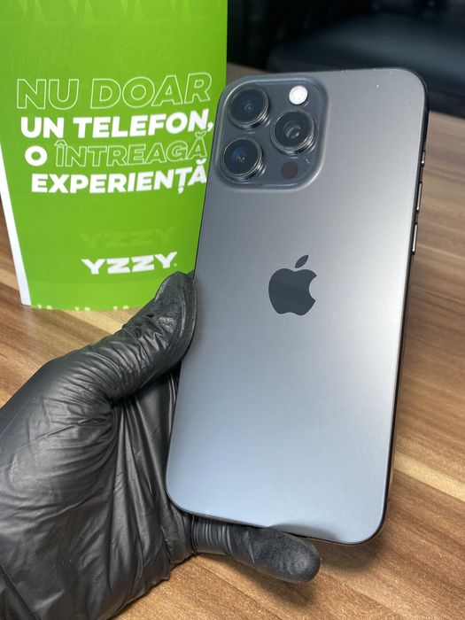 iPhone 15 Pro Max / 256 GB / Sănătate baterie 100% / Foarte bun