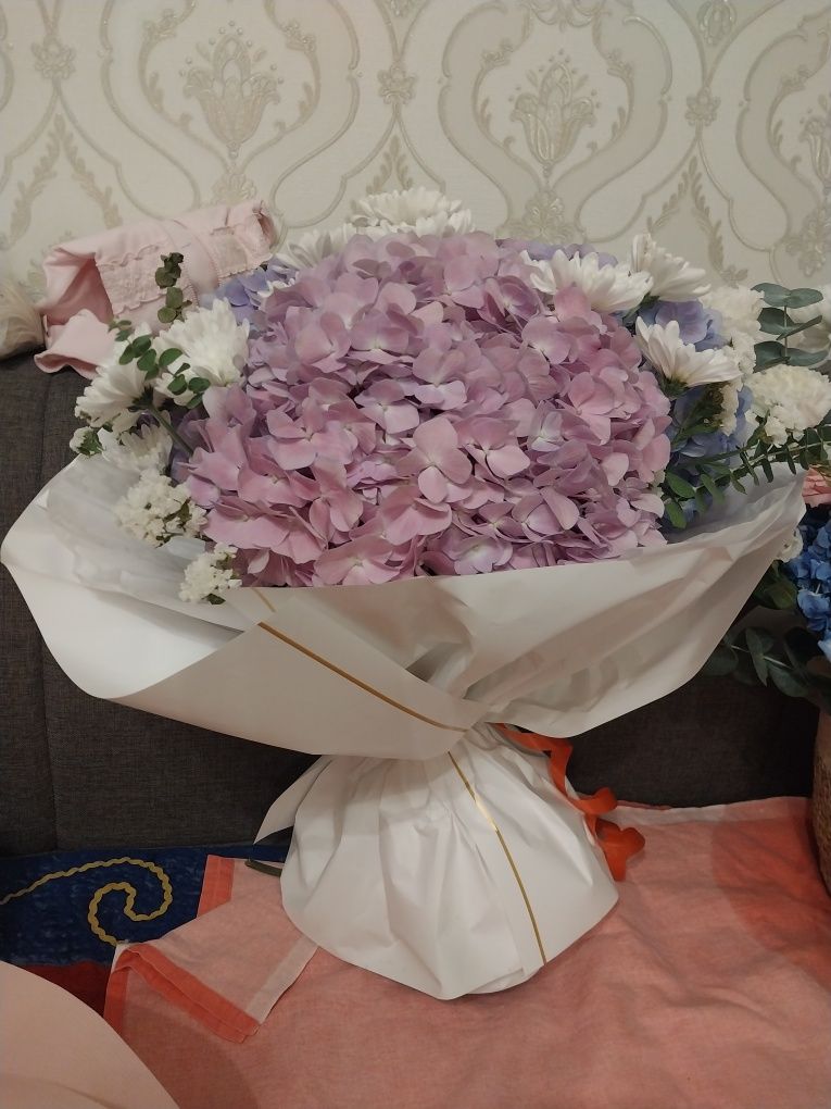 Королевские гортензии