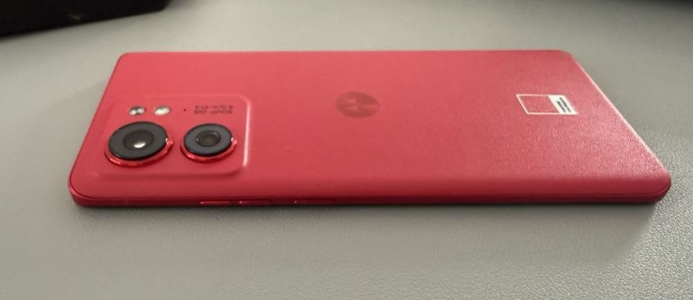 Motorola edge 40 8gb/256gb