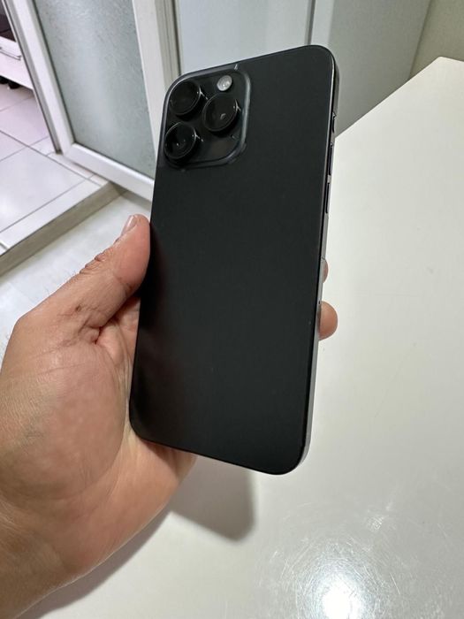 Iphone 15 PRO MAX 256gb baterie 88%