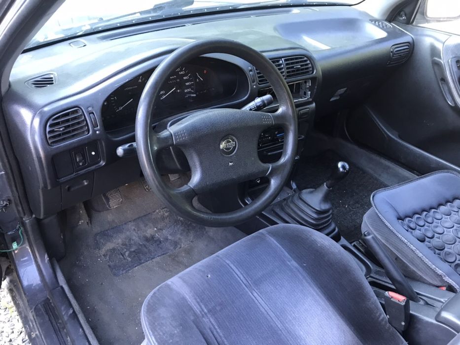 Nissan Sunny 2.0d 75hp На Части