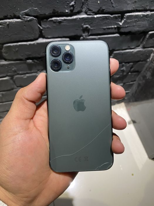 Iphone 11 pro green