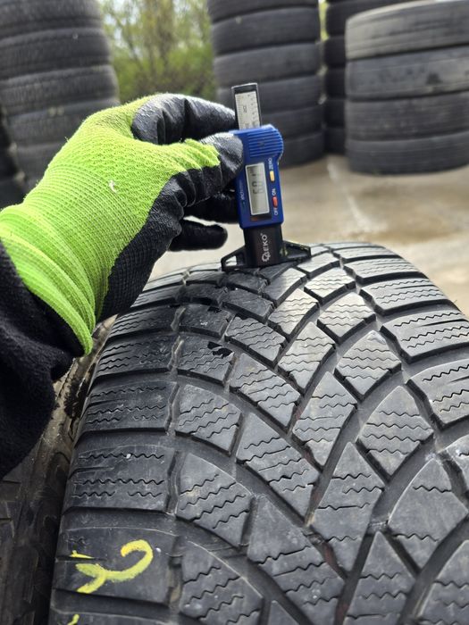 Anvelope de iarna 215-55r17 Bridgestone