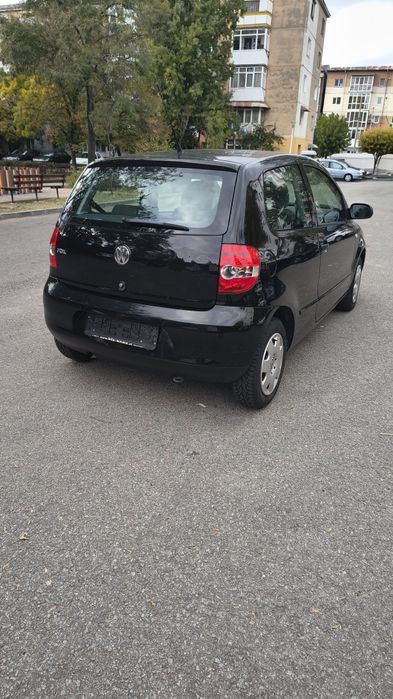 Vând VW Fox      .