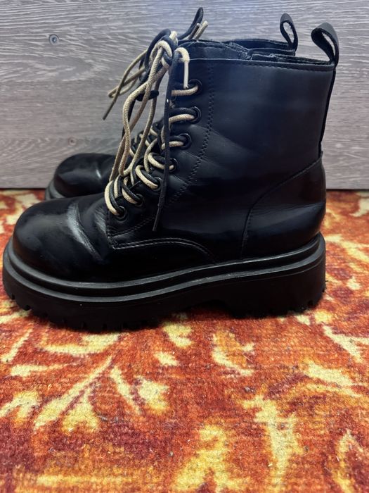 Ботинки женские