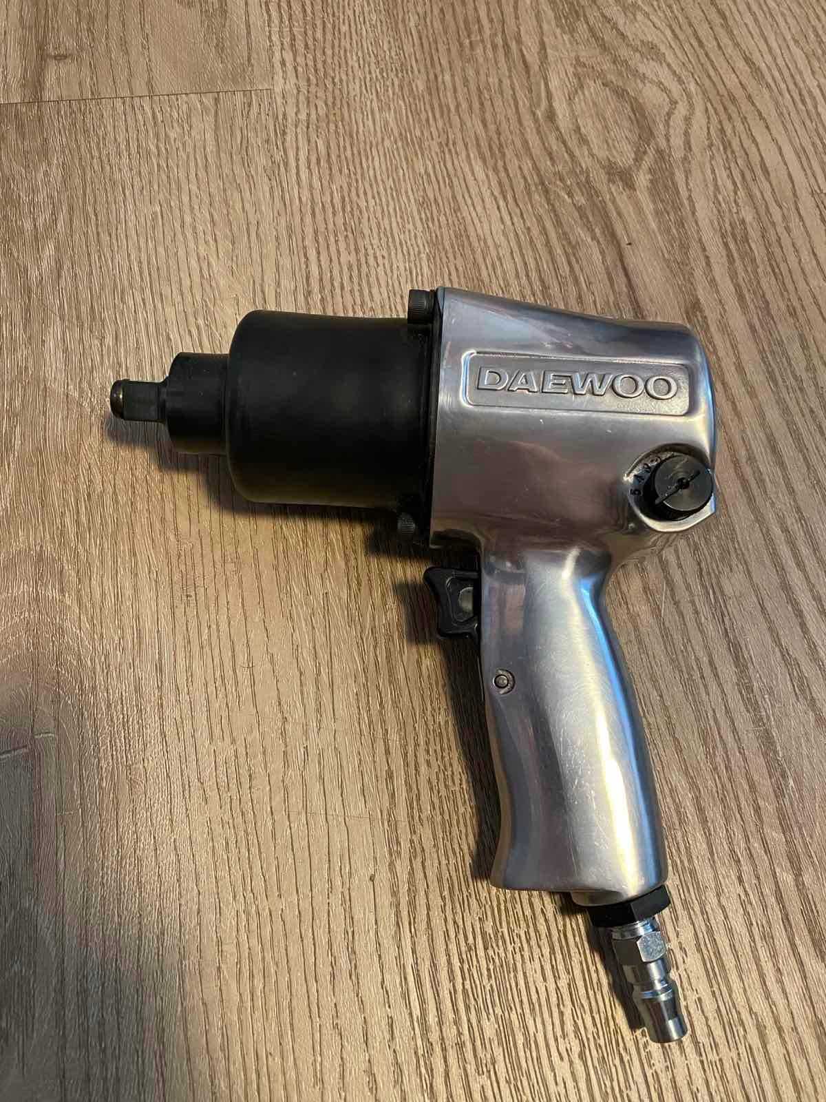 Пневматичен ударен гайковерт 1/2 Daewoo DIN-14N2 made ib Korea.(new)