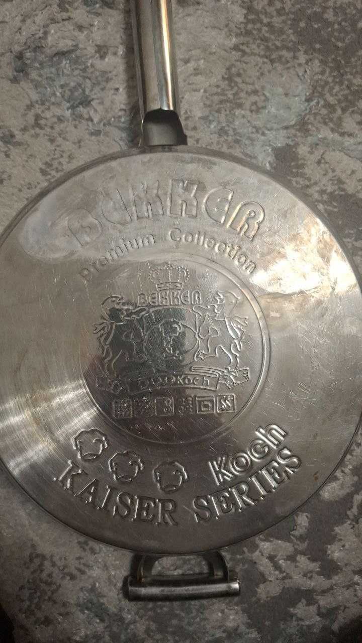 Продам сковороду-сотейник Bekker Premium