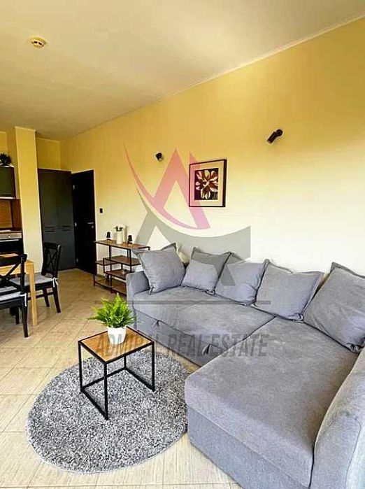 Дава се под наем Тристаен апартамент в к.к. Златни пясъци - 87 кв.м за 600 € - Снимка #2