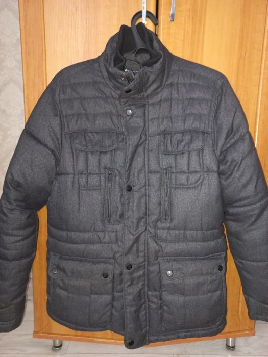 Продам мужскую зимнюю куртку