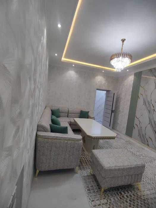 R2 Сдаётся квартира 2/2/4 на МАКСИМА ГОРЬКОГО ор-р метро БИЙ!