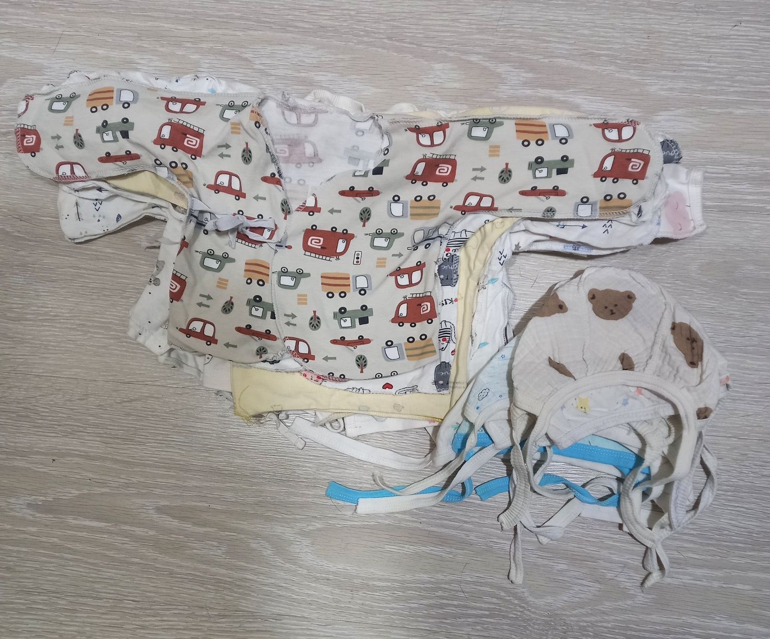Вещи для новорождённых лотом