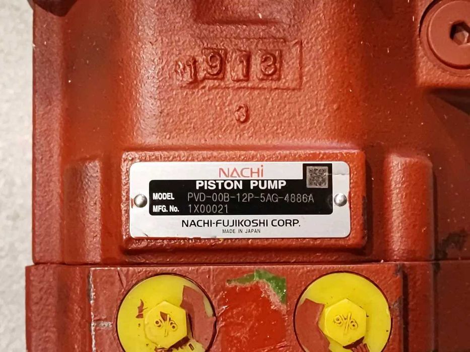 Pompa hidraulica Nachi PVD-00B-12P-5AG Nou Bobcat Yanmar Kubota etc.