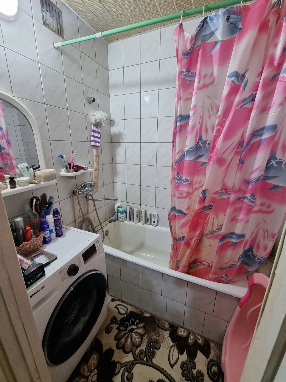 1в2 ком. кв., 1²/8/9. Сергели 5. Метро "Sergeli" 300 м. Дом галерейка
