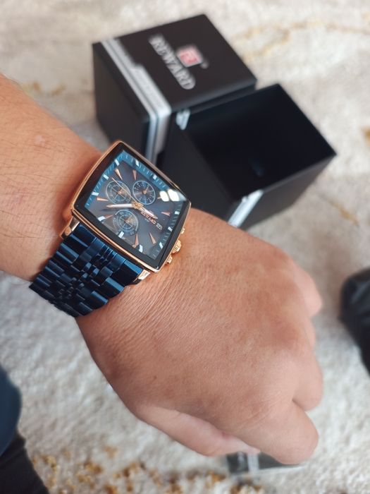 Часы Ревард мощный