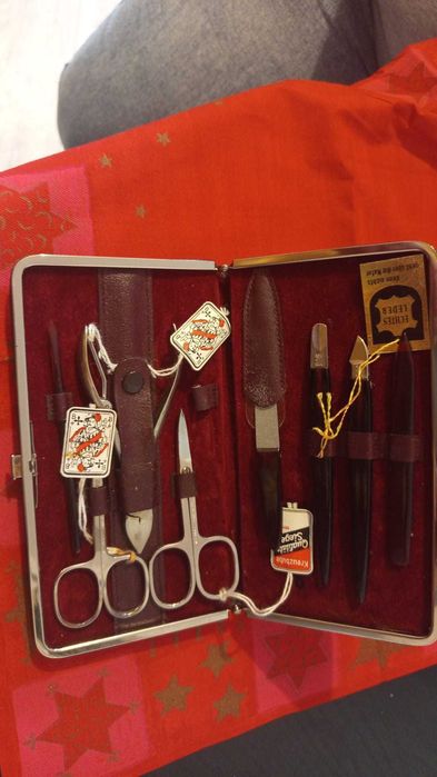 Trusă machiaj Solingen