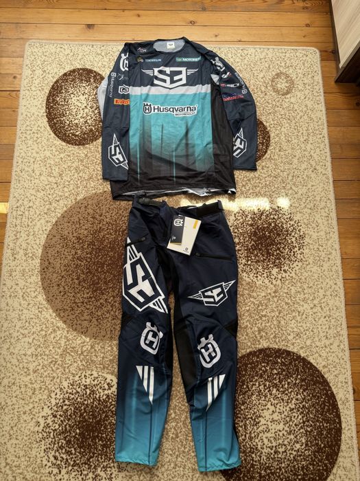 Ендуро/мотокрос екип S3 Husqvarna
