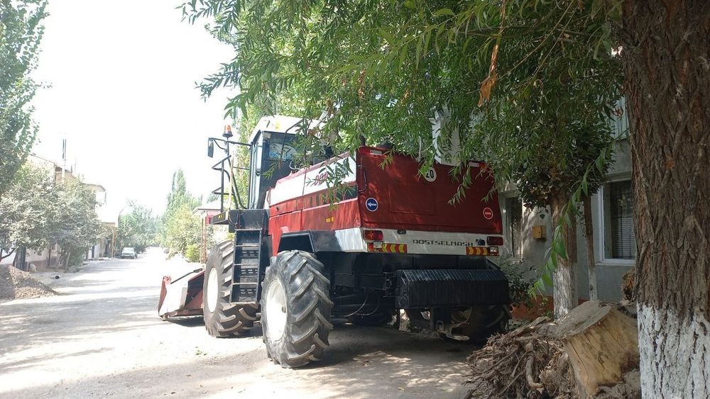 Дон 680М Камбайин