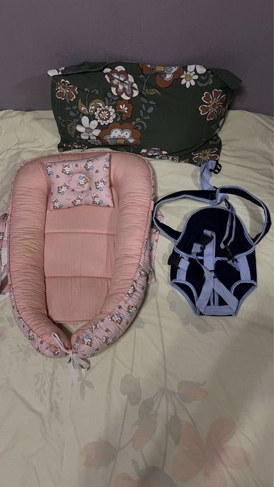 Манеж, люлька и кенгуру