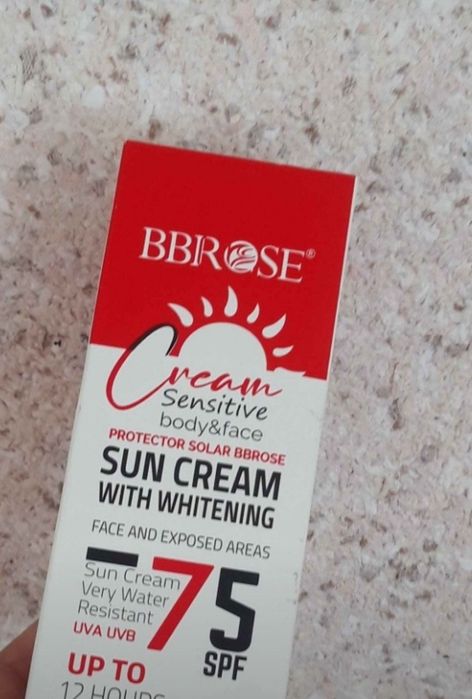Солнцезащитные крема с отбеливанием.
