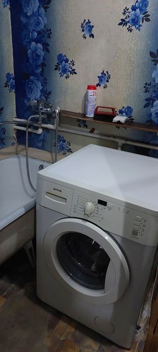 Аренда 2 х комнатную квартиру Сергели Спутнике в деревянном доме 1/2