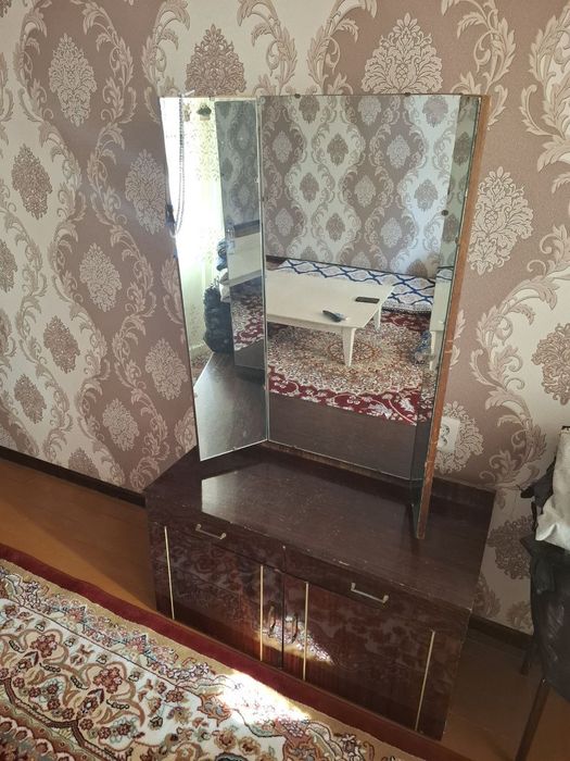 Trimo oyna mebelniy