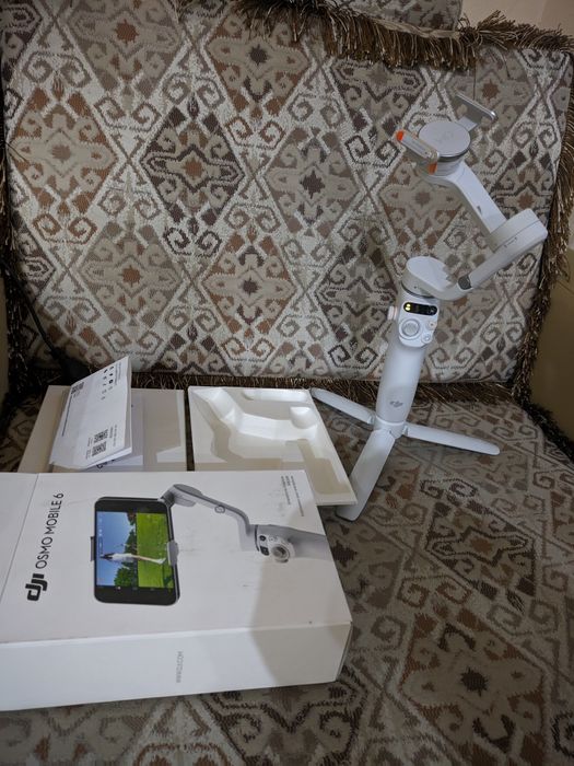 DJI Osmo Mobile 6