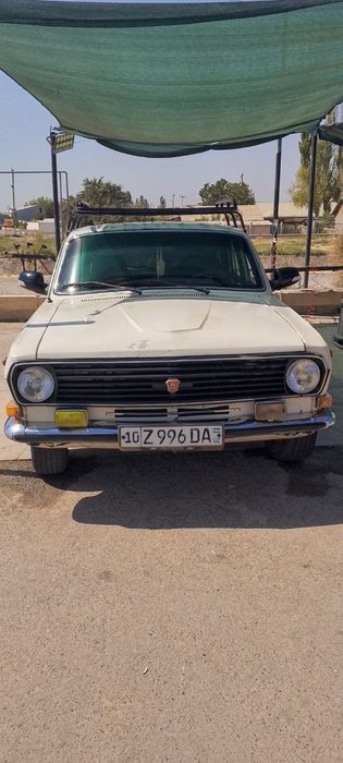 volga gaz 2410 sotiladi parkent