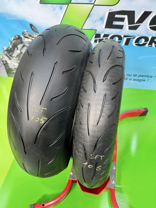 Set Anvelope Moto 120 70 17 si 190 55 17 Metzeler 2023 M9RR Set105
